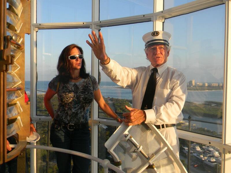The Lighthouse Volunteer Corps Needs Your Help!